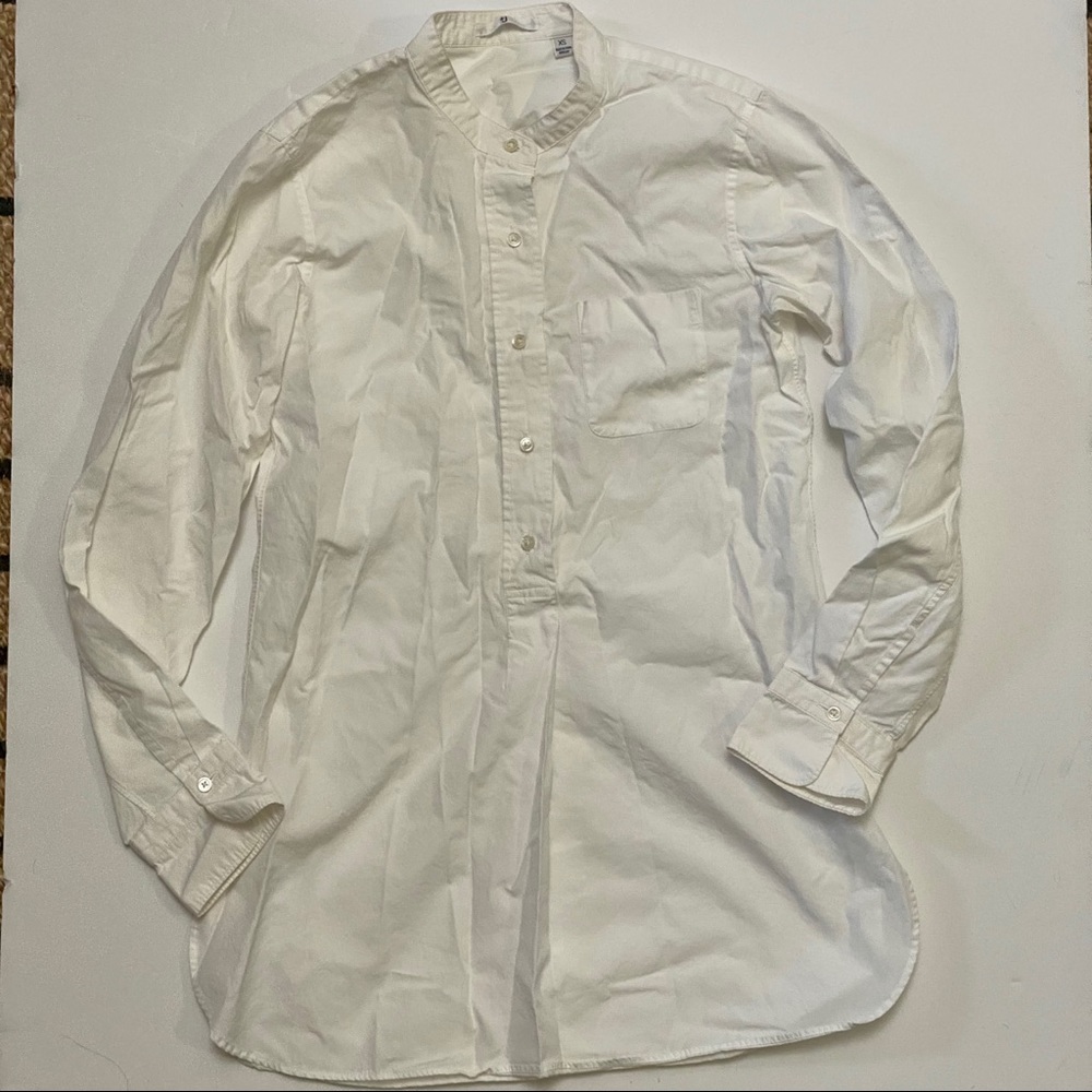 SOLD UNIQLO white cotton shirt